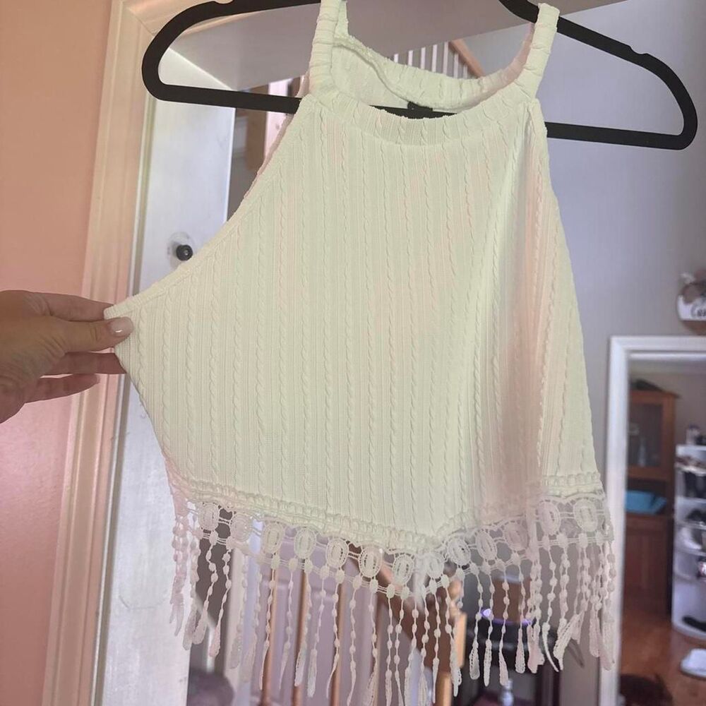 Shein-curve-plus Women's White and Cream Crop-top